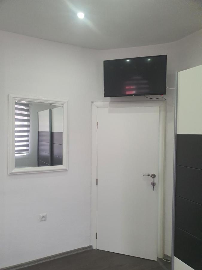 Apartman Din Травник Экстерьер фото