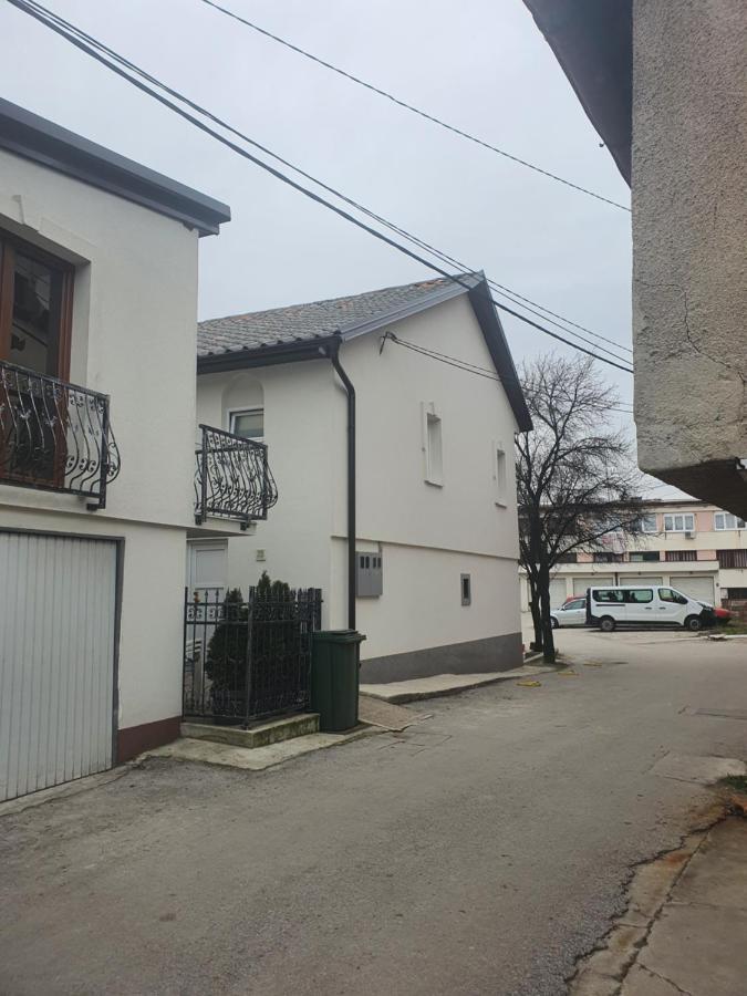 Apartman Din Травник Экстерьер фото
